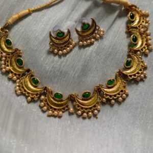 Green Stoned Moon Necklace | Code: P016